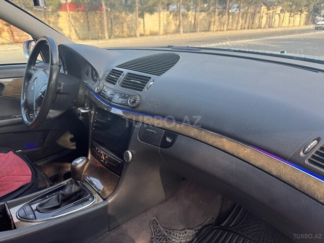 Mercedes E 220 d 2002, 300,000 km - 2.2 l - Sumqayıt