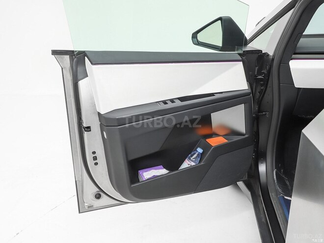 Tesla Cybertruck-18