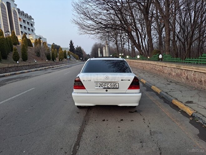 Mercedes C 230 1998, 210,000 km - 2.3 l - Tovuz
