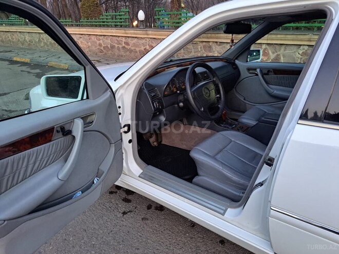 Mercedes C 230 1998, 210,000 km - 2.3 l - Tovuz
