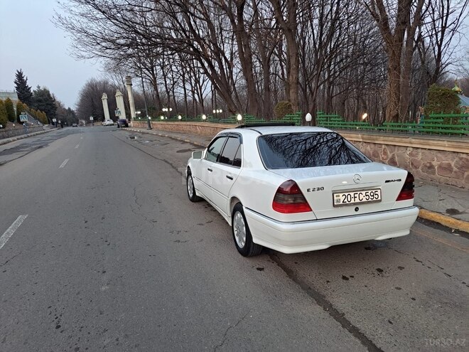 Mercedes C 230 1998, 210,000 km - 2.3 l - Tovuz
