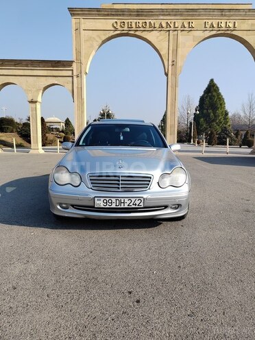 Mercedes C 220 d 2000, 369,000 km - 2.2 l - Bərdə