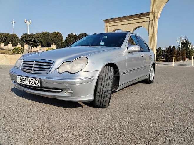 Mercedes C 220 d 2000, 369,000 km - 2.2 l - Bərdə