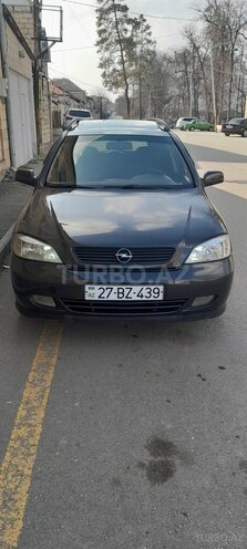 Opel Astra 1999, 402,000 km - 1.6 l - Quba