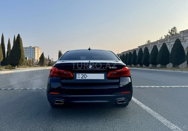 BMW 530 2017, 104,500 km - 2.0 л - Gəncə