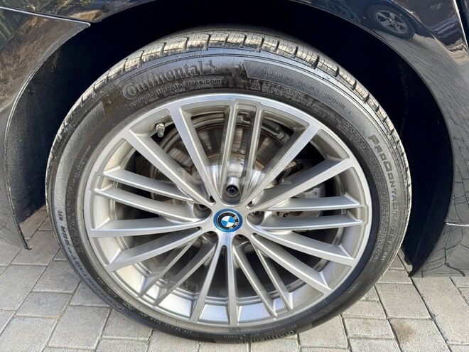 BMW 530 2017, 104,500 km - 2.0 л - Gəncə