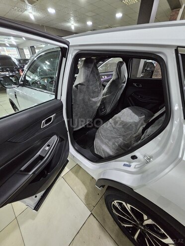 Changan Qiyuan Q05-17