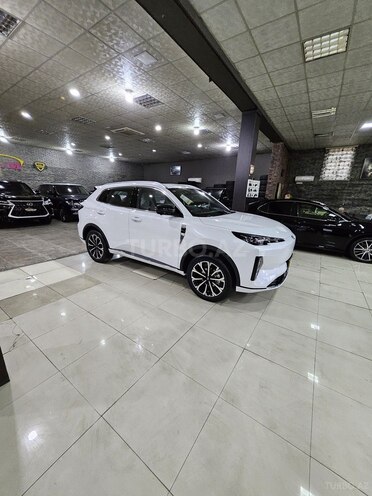 Changan Qiyuan Q05-3
