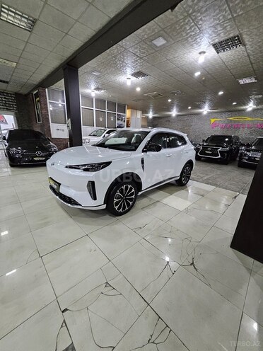 Changan Qiyuan Q05-4