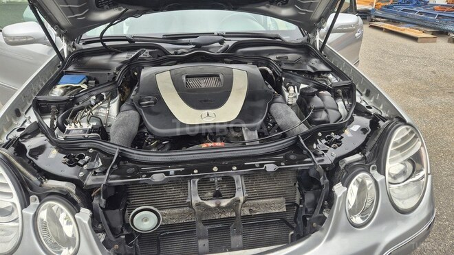 Mercedes E 350 2007, 286,000 km - 3.5 l - Bakı