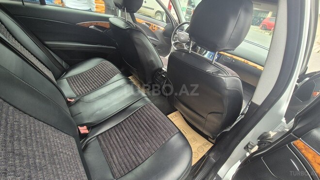 Mercedes E 350 2007, 286,000 km - 3.5 l - Bakı