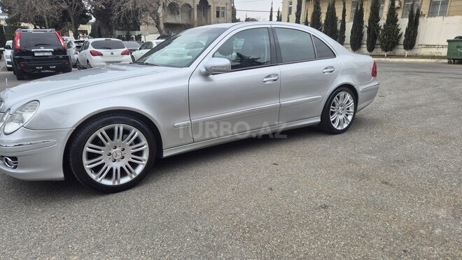 Mercedes E 350 2007, 286,000 km - 3.5 l - Bakı