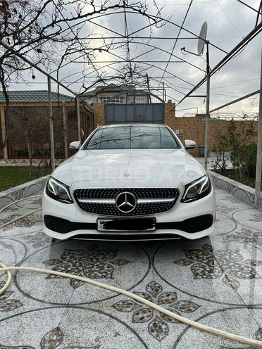Mercedes E 220 d 2016, 128,500 km - 2.0 l - Bakı