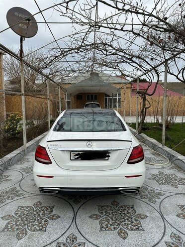 Mercedes E 220 d 2016, 128,500 km - 2.0 l - Bakı