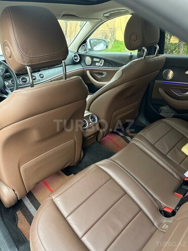 Mercedes E 220 d 2016, 128,500 km - 2.0 l - Bakı