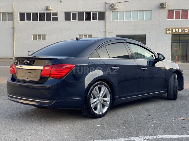 Chevrolet Cruze-8