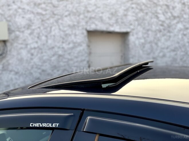 Chevrolet Cruze-17