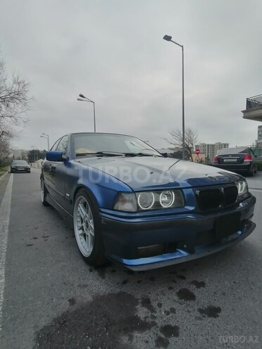 BMW 320 1998, 236,000 km - 2.0 l - Bakı