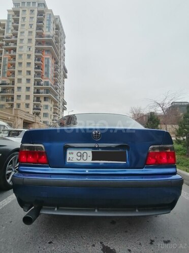 BMW 320 1998, 236,000 km - 2.0 l - Bakı