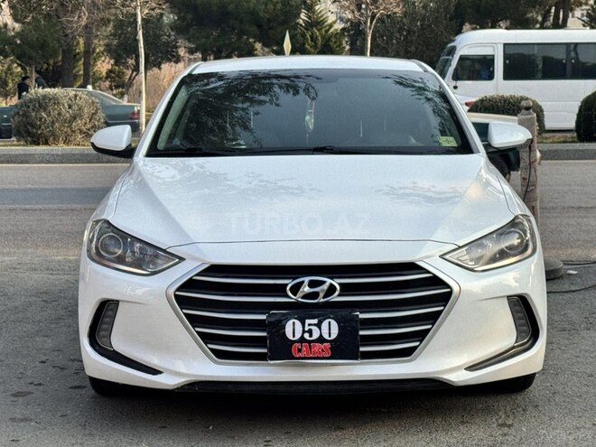 Hyundai Elantra 2016, 240,000 km - 1.4 l - Sumqayıt