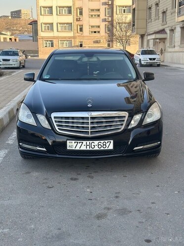 Mercedes E 220 d-1