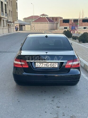 Mercedes E 220 d-2
