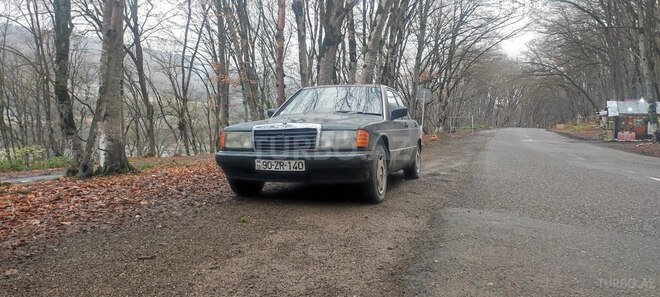 Mercedes 190 1990, 80,000 km - 2.0 л - Bakı