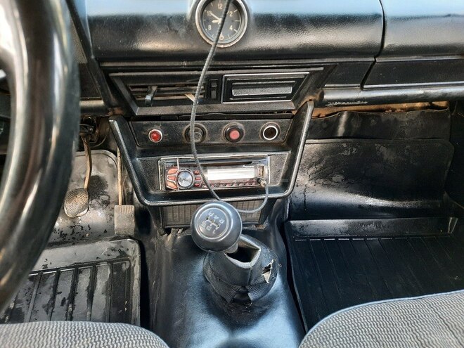 LADA (VAZ) 2106 1985, 76,556 km - 1.3 l - Salyan