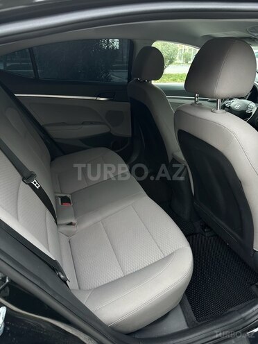 Hyundai Elantra 2019, 71,000 km - 2.0 l - Bakı