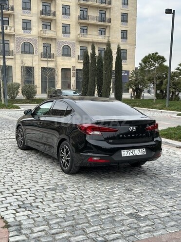 Hyundai Elantra 2019, 71,000 km - 2.0 l - Bakı