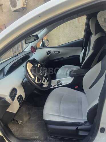 Toyota Prius 2016, 192,000 km - 1.8 l - Bakı