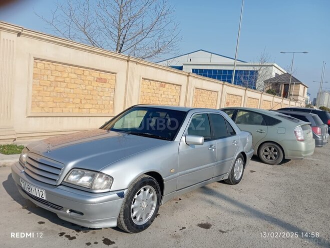 Mercedes C 220 d 2000, 388,000 km - 2.2 л - Bakı