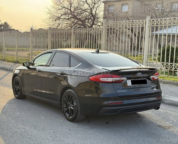 Ford Fusion (North America) 2019, 95,000 km - 1.5 л - Bakı