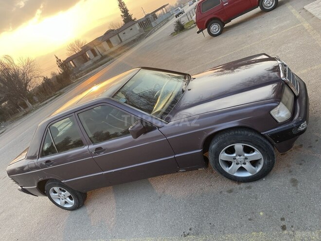Mercedes 190 1990, 437,231 km - 2.0 l - Bakı