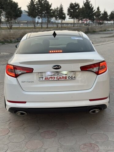 Kia Optima-5