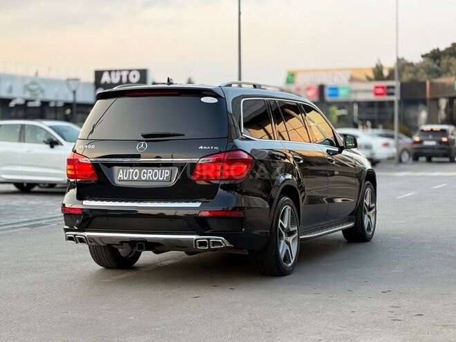 Mercedes GL 450 4MATIC-10