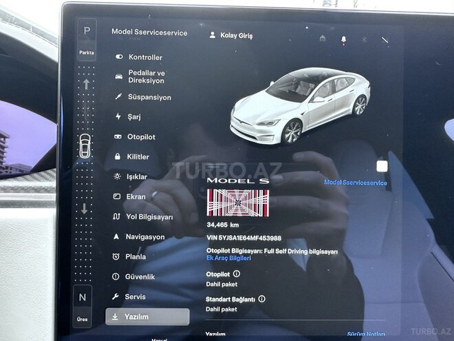 Tesla Model S-21