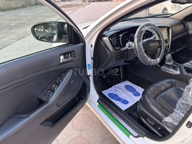 Kia Optima-24