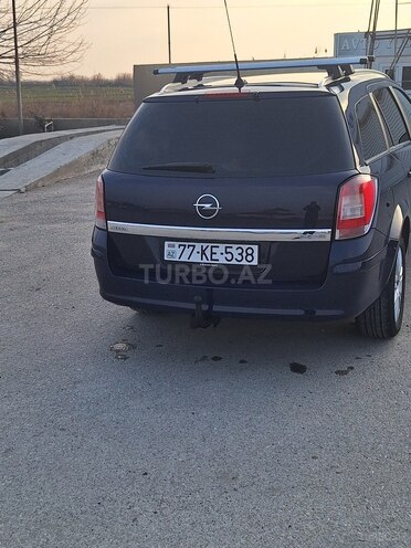 Opel Astra 2008, 258,000 km - 1.3 l - Salyan