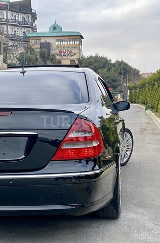 Mercedes E 240 2002, 236,000 km - 2.4 l - Bakı