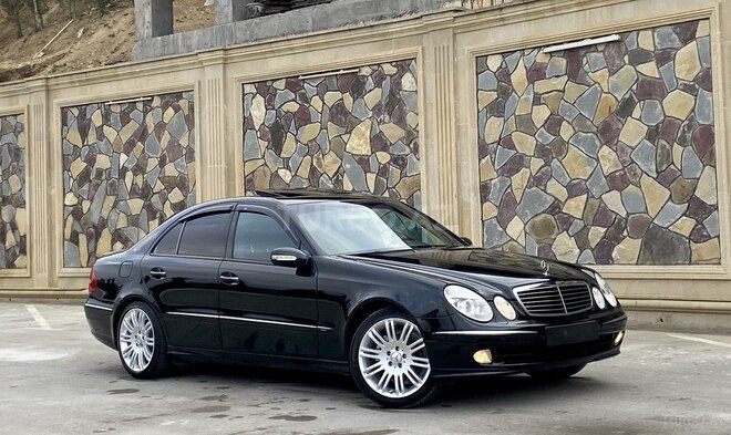 Mercedes E 240 2002, 236,000 km - 2.4 l - Bakı