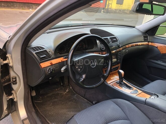 Mercedes E 240 2003, 315,234 km - 2.4 l - Bakı