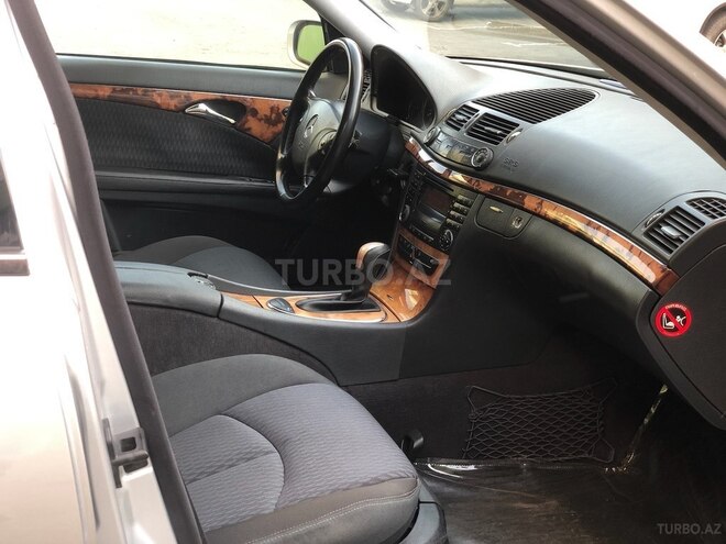 Mercedes E 240 2003, 315,234 km - 2.4 l - Bakı