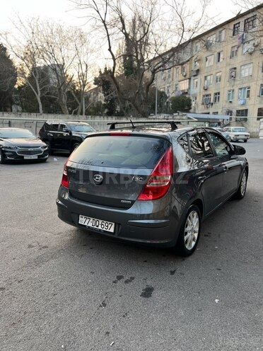 Hyundai i30-8