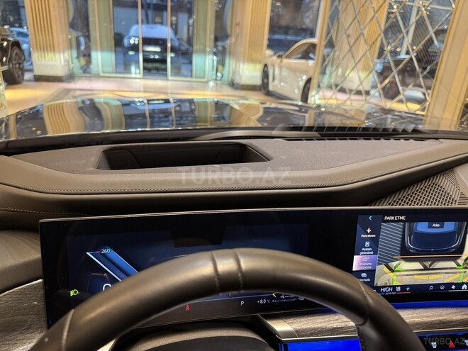 BMW 750e xDrive-18