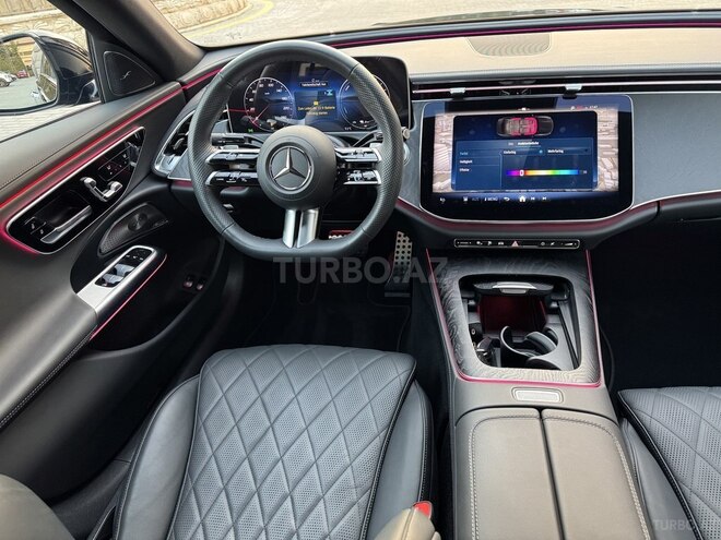 Mercedes E 300 e-14