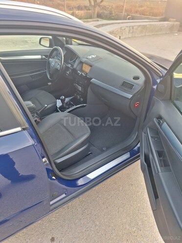 Opel Astra 2008, 258,000 km - 1.3 l - Salyan