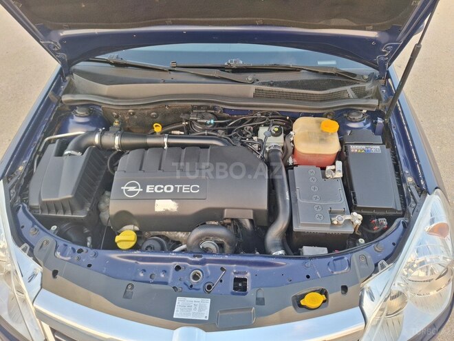 Opel Astra 2008, 258,000 km - 1.3 l - Salyan