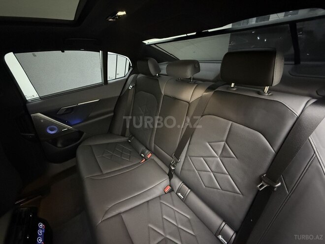 BMW 530e-18