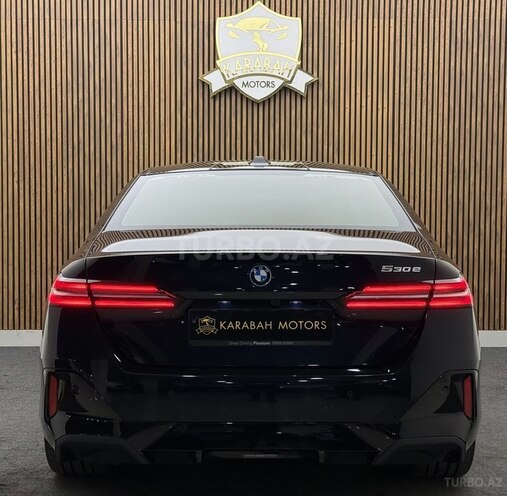 BMW 530e-5